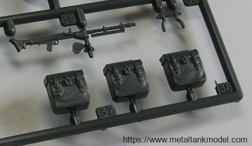 [开盒评测]田宫-1/35德国二战BMW带斗摩托及步兵(35016)-封绘及总览 - 第4张  | 制作坦克模型记录