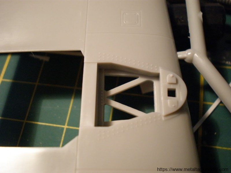[开盒评测]田宫-1/48美国A-1H攻击机(61058)-封绘及简介 - 第2张  | 制作坦克模型记录