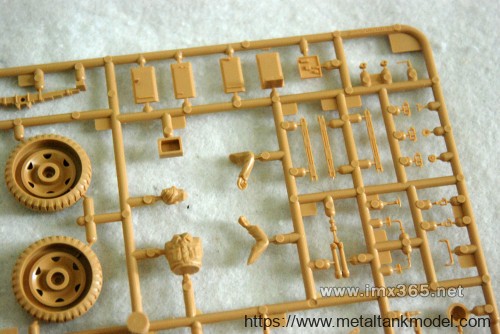 [开盒评测]田宫-1/35德军斯太尔1500A大型军用车(35225)(35305)-封绘及总览 - 第4张  | 制作坦克模型记录