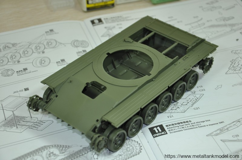 [模型网评测]MENG-1/35俄罗斯T-90主战坦克(带TBS-86推土铲)(TS-014)完全评测-开盒 - 第13张  | 制作坦克模型记录