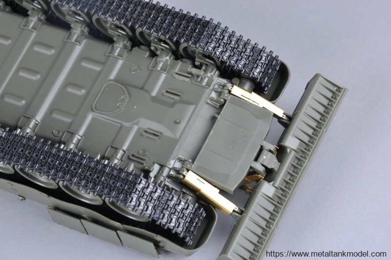 [模型网评测]MENG-1/35俄罗斯T-90主战坦克(带TBS-86推土铲)(TS-014)完全评测-开盒 - 第8张  | 制作坦克模型记录