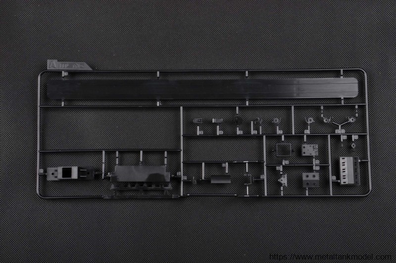 [模型网评测]MENG-1/150太平轮(OS-001)-开盒简介 - 第8张  | 制作坦克模型记录