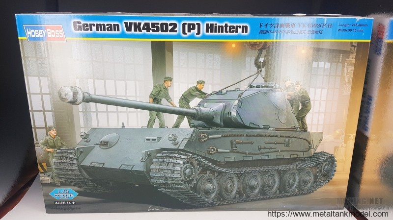 [模型网评测]HOBBYBOSS-1/35德国VK4502(p)后置炮塔型实验型坦克(82445)-开盒及说明书