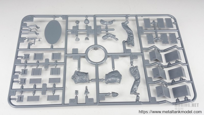 [模型网评测]田宫-1/35美国坦克兵组(欧洲战线)(35347)-开盒 - 第3张  | 制作坦克模型记录