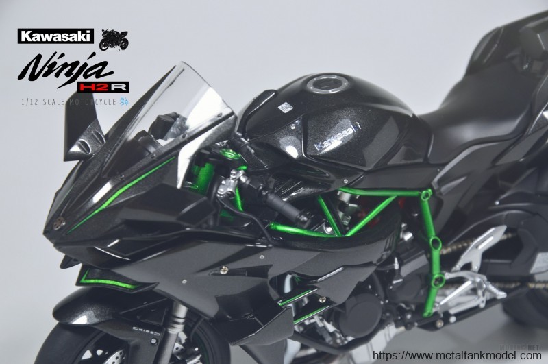 [模型网评测]田宫(14131)-1/12 川崎 忍者H2R 赛道摩托车-开盒 - 第4张  | 制作坦克模型记录