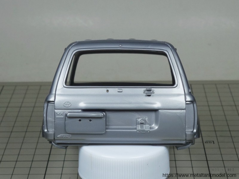 [模型网评测]田宫(24107)-1/24丰田陆地巡洋舰/兰德酷路泽VX80限量版-简介与开盒 - 第6张  | 制作坦克模型记录