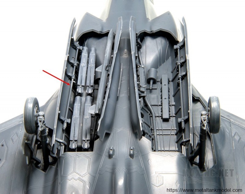 [坦克模型对比评测]MENG(LS007) VS 小鹰(80103)-1/48 F-35A