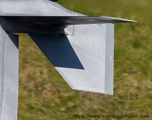 [坦克模型对比评测]MENG(LS007) VS 小鹰(80103)-1/48 F-35A