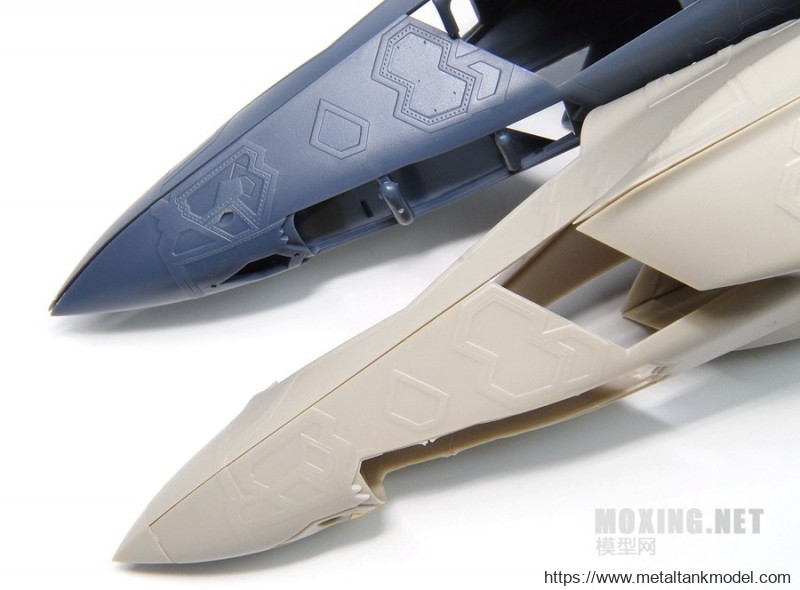 [坦克模型对比评测]MENG(LS007) VS 小鹰(80103)-1/48 F-35A