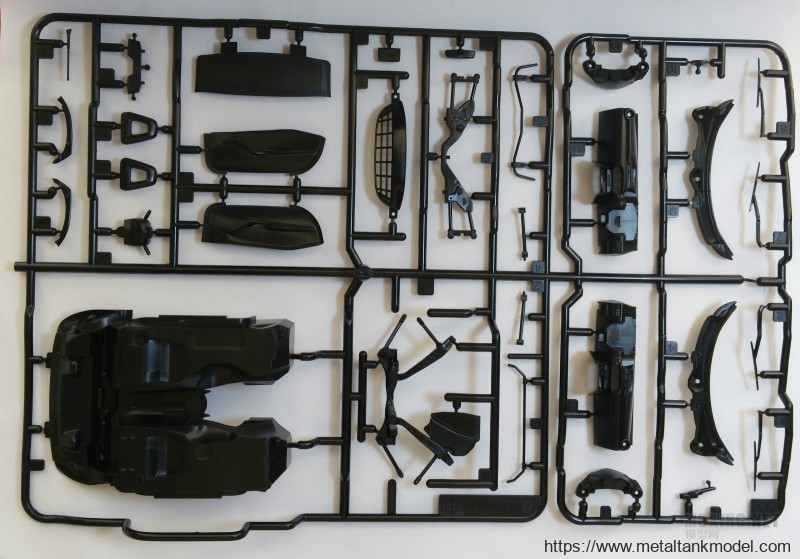 [模型网评测]田宫-1/24马自达MX-5/ROADSTER敞篷跑车(24342)-实车简介 - 第2张  | 制作坦克模型记录