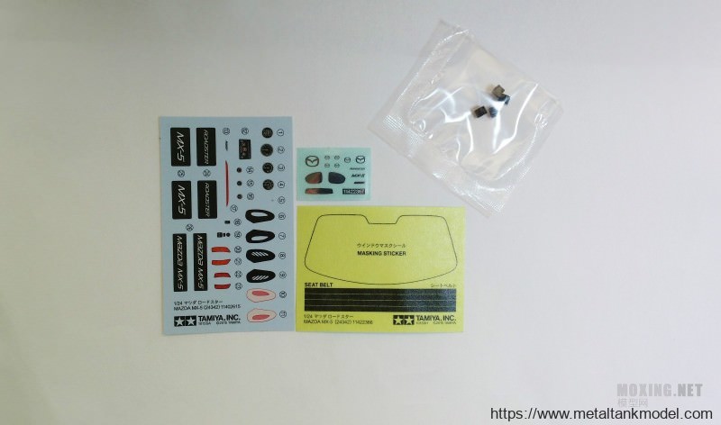 [模型网评测]田宫-1/24马自达MX-5/ROADSTER敞篷跑车(24342)-实车简介 - 第9张  | 制作坦克模型记录