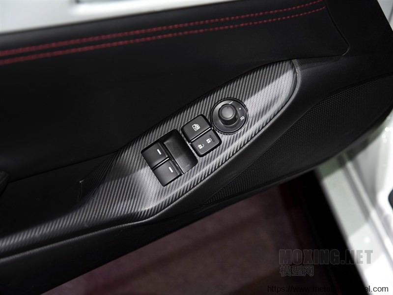 [模型网评测]田宫-1/24马自达MX-5/ROADSTER敞篷跑车(24342)-实车简介 - 第11张  | 制作坦克模型记录