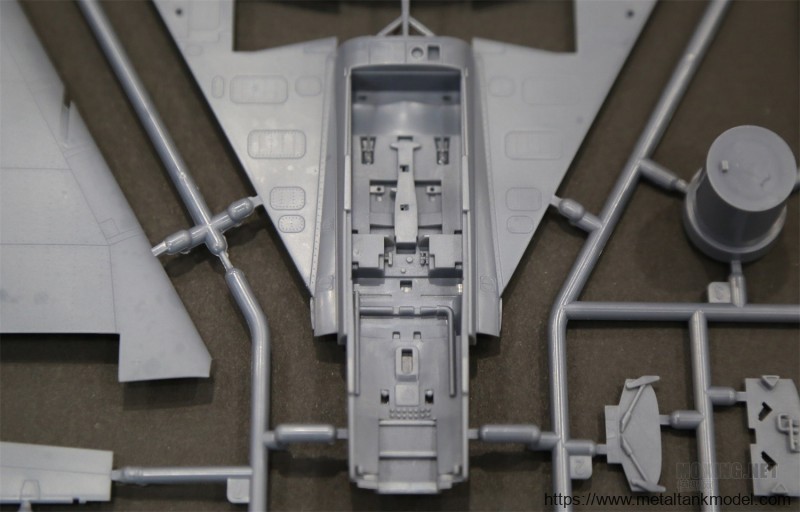 [模型网评测]MENG-1/72康维尔F-106A