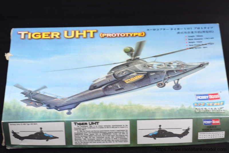 [开盒简评]HOBBYBOSS-1/72虎式(TIGER UHT)武装直升机(原型机)(87211)
