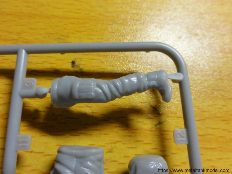 [开盒评测]MENG-1/35武装皮卡附军需品(VS-002)-封绘及简介 - 第6张  | 制作坦克模型记录