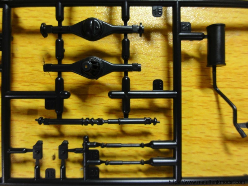 [开盒评测]MENG-1/35武装皮卡附军需品(VS-002)-封绘及简介 - 第7张  | 制作坦克模型记录