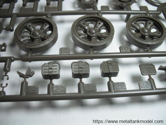 [开盒评测]田宫-1/35俄罗斯T-55A主战坦克(35257)-封绘及简介 - 第7张  | 制作坦克模型记录