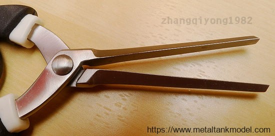 [工具评测]田宫-蚀刻片钳-小号短嘴(74084)/大号长嘴(74067)-74084小号短嘴蚀刻片钳简介 - 第2张  | 制作坦克模型记录