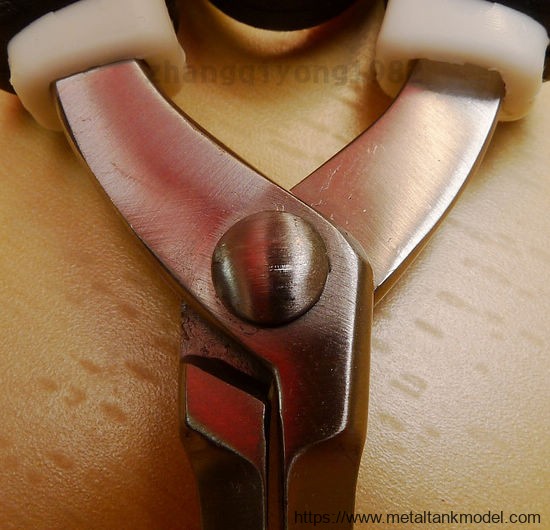 [工具评测]田宫-蚀刻片钳-小号短嘴(74084)/大号长嘴(74067)-74084小号短嘴蚀刻片钳简介 - 第5张  | 制作坦克模型记录