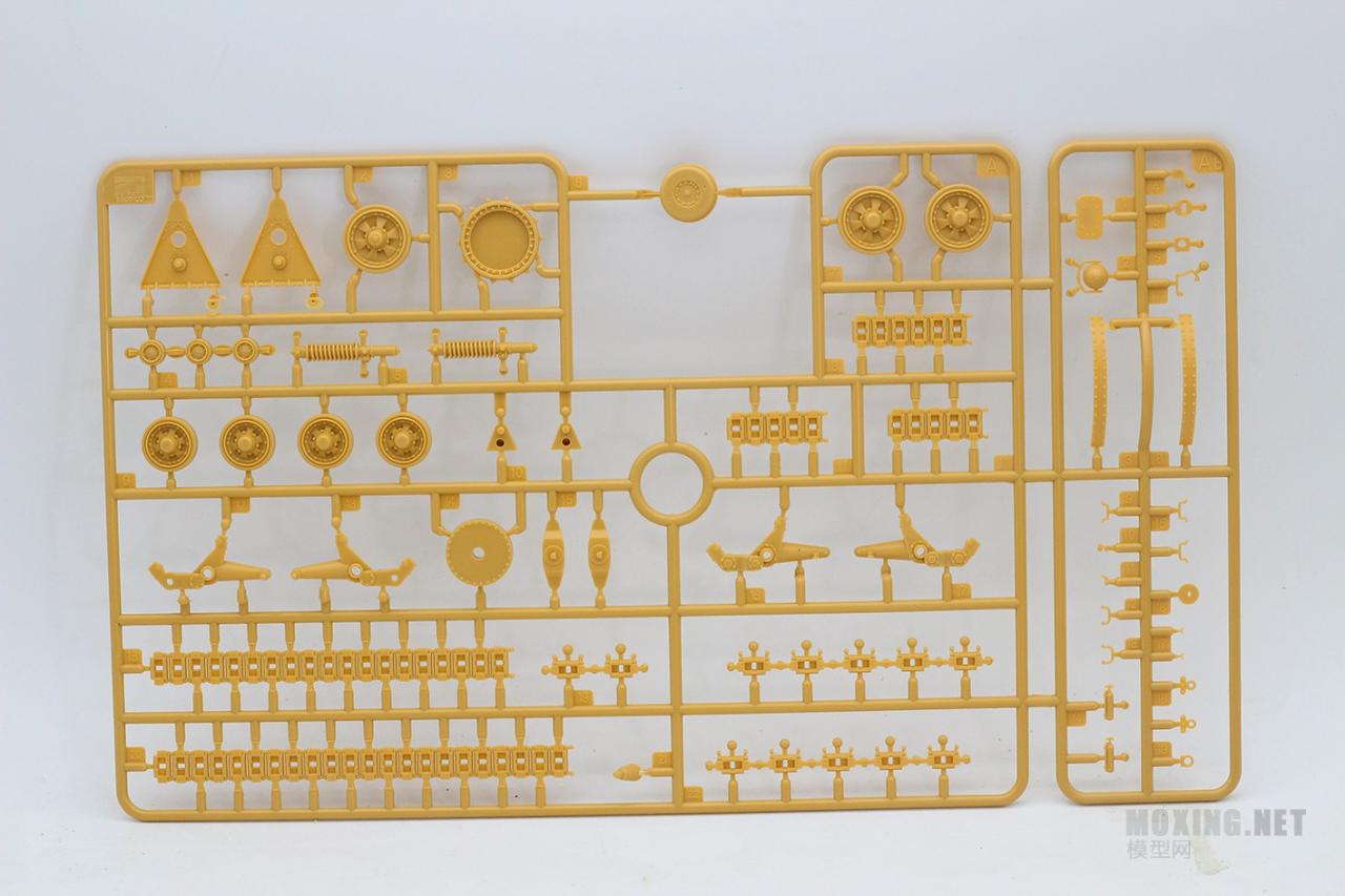 [模型网评测]威骏(CB35149)-1/35英国A9/A9CS巡洋坦克-简介及开盒 - 第3张  | 制作坦克模型记录