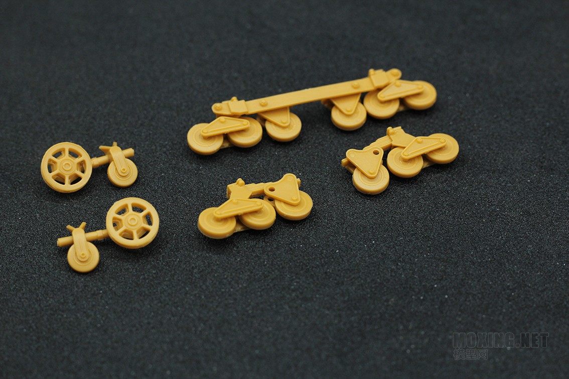[模型网评测]威骏-1/35 意大利L35/c超轻型坦克搭载20毫米反坦克枪(CB35049)-开盒 - 第3张  | 制作坦克模型记录