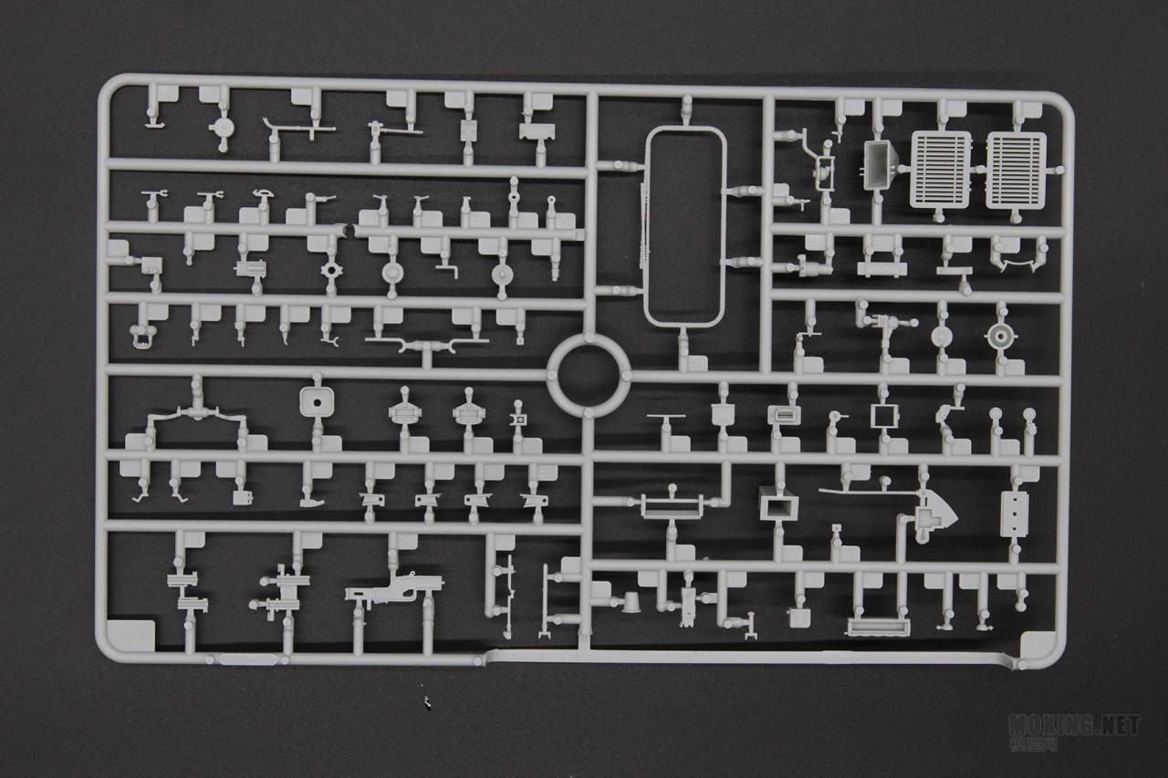 [模型网评测]威骏-1/35德军3号/三号坦克A型(CB35134)-实车简介 - 第2张  | 制作坦克模型记录