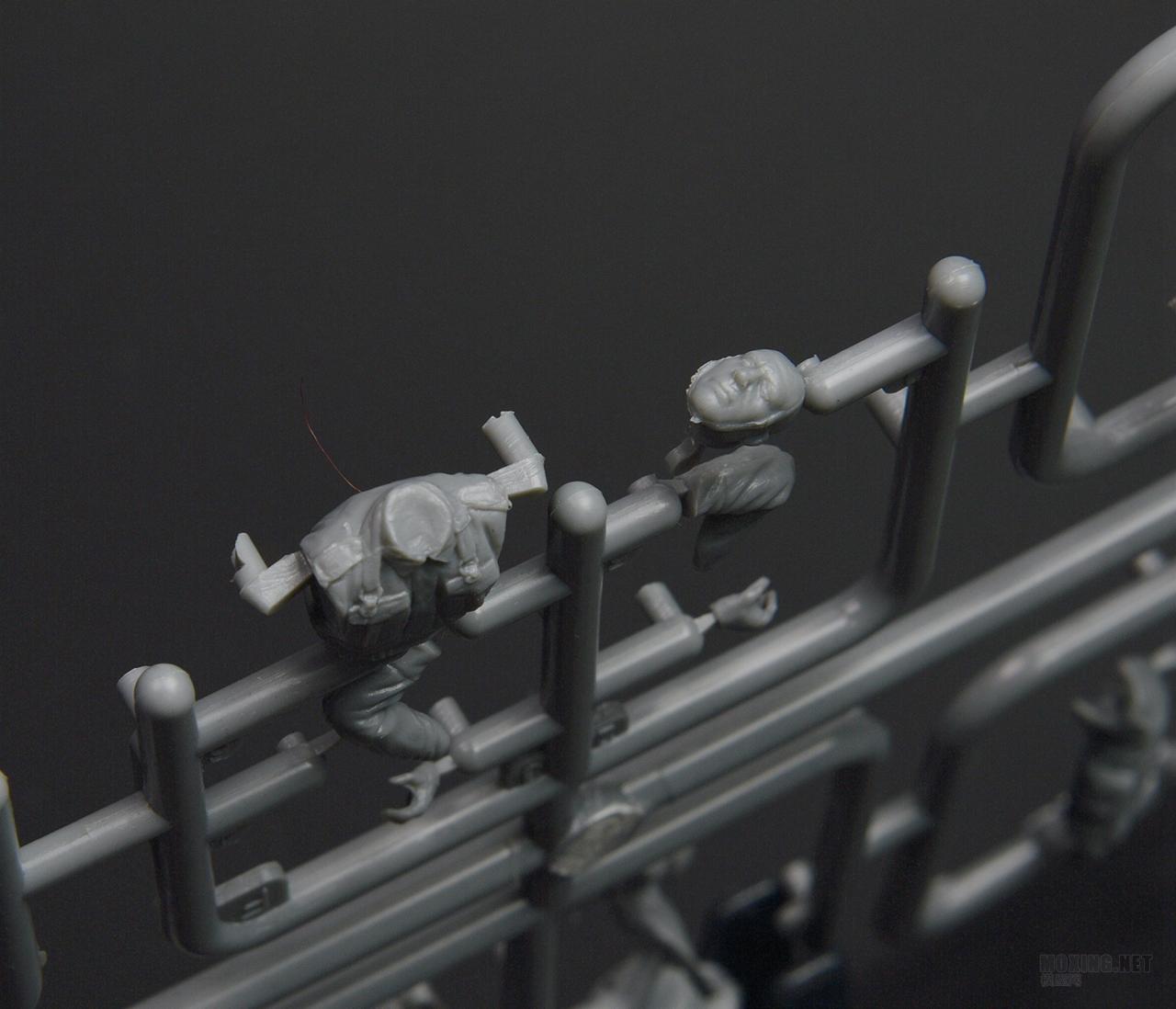 [模型网评测]威骏-1/35英国OQF 40mm MK.I/III防空炮与炮兵组(CB35111)-实物简介 - 第12张  | 制作坦克模型记录