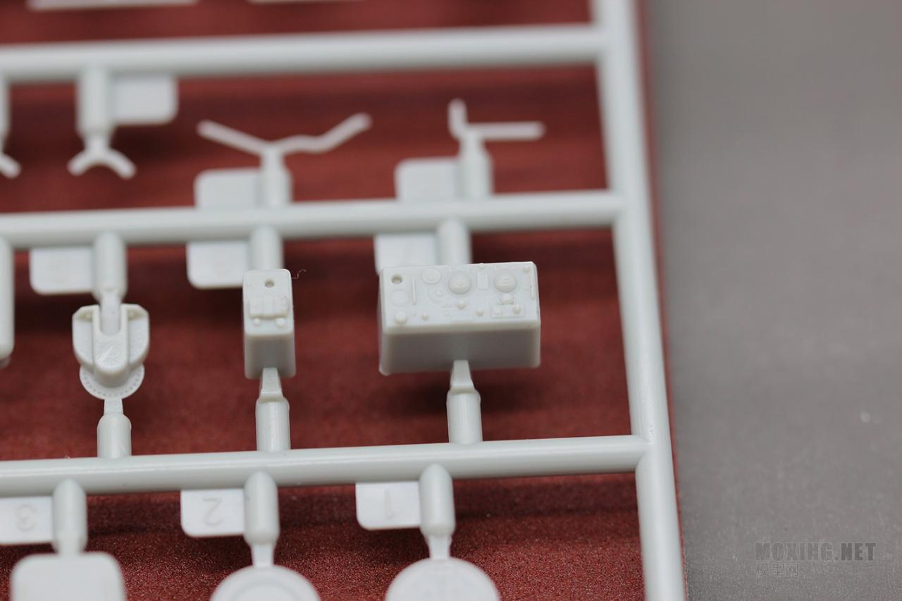 [模型网评测]威骏-1/35 A-17 君主 MK.I/MK.ICS 轻型坦克(CB35210)-实车照片 - 第10张  | 制作坦克模型记录