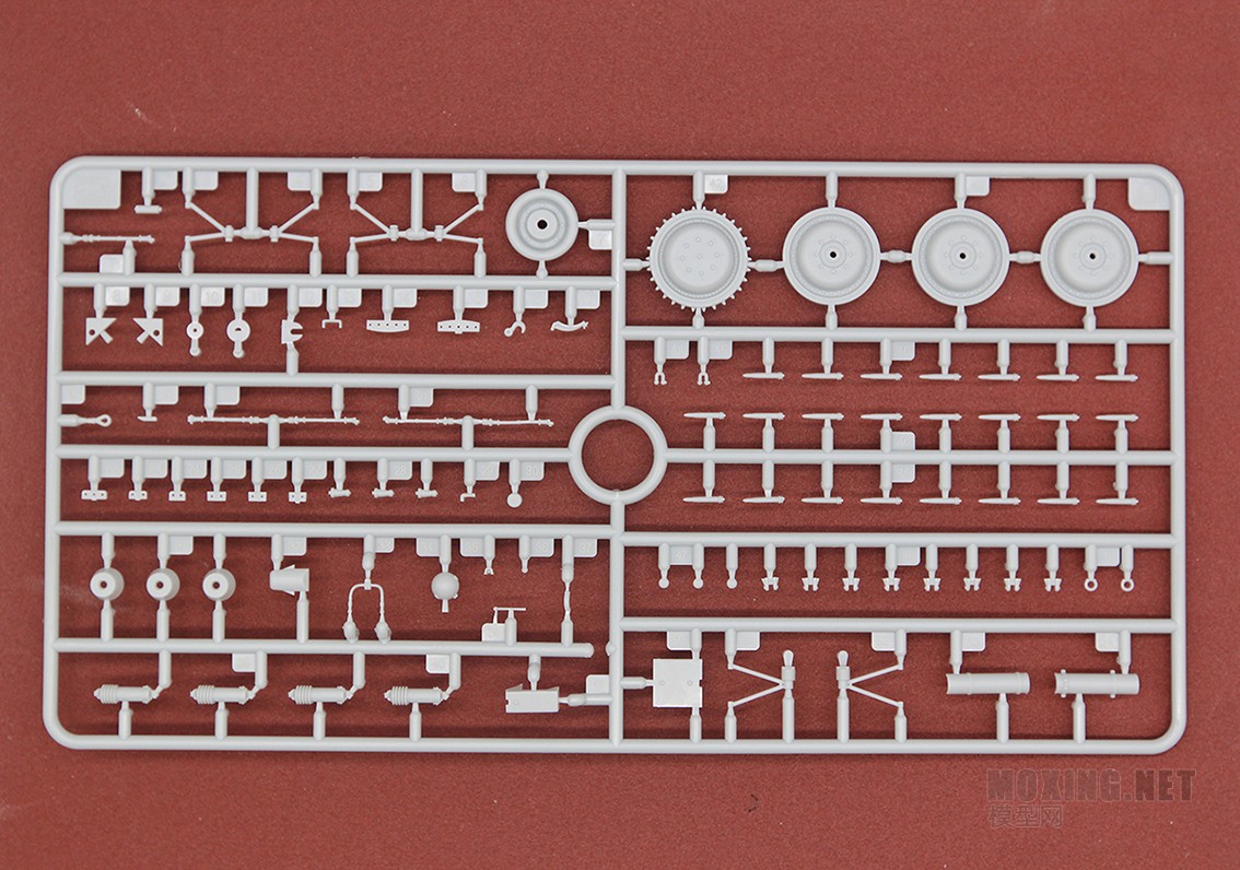 [模型网评测]威骏-1/35 A-17 君主 MK.I/MK.ICS 轻型坦克(CB35210)-实车照片 - 第9张  | 制作坦克模型记录