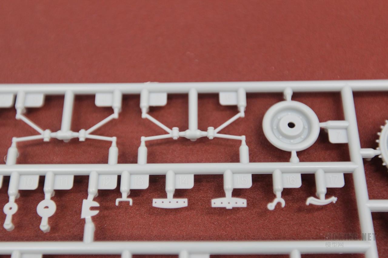 [模型网评测]威骏-1/35 A-17 君主 MK.I/MK.ICS 轻型坦克(CB35210)-实车照片 - 第12张  | 制作坦克模型记录