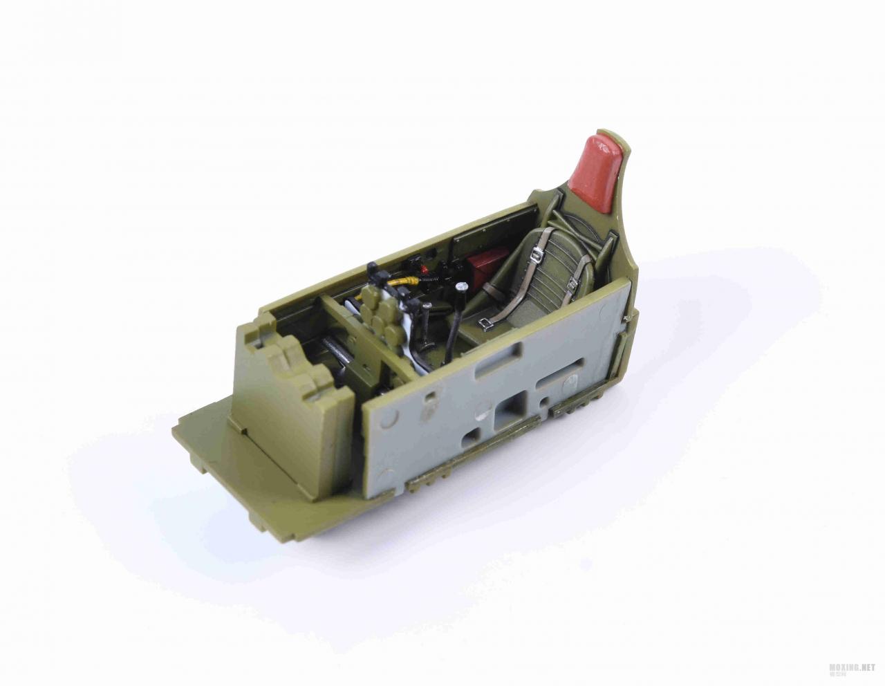 [模型网评测]威骏(FB4009)-1/48寇蒂斯霍克81A-2战斗机(P-40精装特别版)-开盒 - 第1张  | 制作坦克模型记录