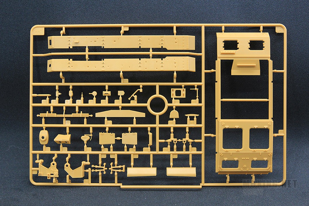 [模型网评测]威骏-1/35德国三号突击炮E型(CB35118)-实车简介 - 第1张  | 制作坦克模型记录