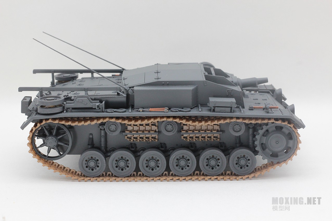 [模型网评测]威骏(CB35119)-1/35德国三号突击炮E型(东线战场1942)-简介 - 第3张  | 制作坦克模型记录