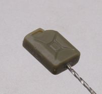 [模型网评测]威骏(GB7020)-1/72二战德军20升油箱与200升油桶组-开盒 - 第5张  | 制作坦克模型记录