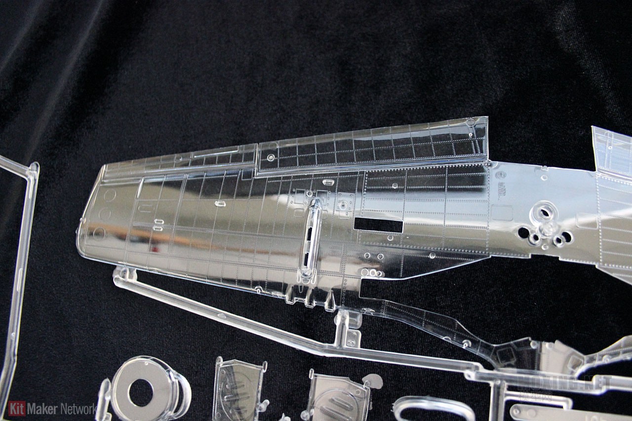 [开盒评测]威望/利华(REVELL)-1/32幻影P-51野马(透明展示版)(85-0067)-封绘及版件 - 第9张  | 制作坦克模型记录