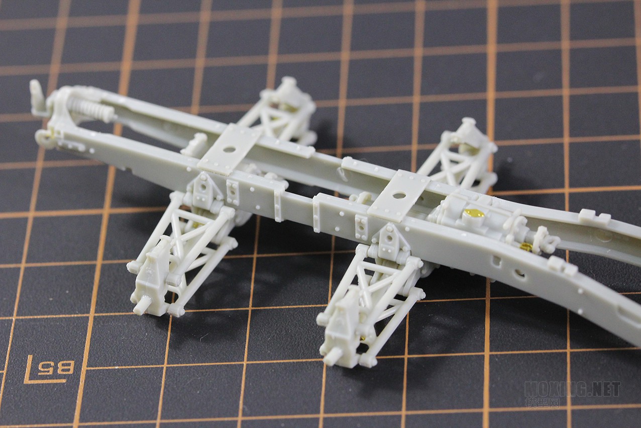 [模型网评测]威骏(CB35138)-1/35克虏伯Kfz.69牵引车(后期型)及Pak36反坦克炮-开盒 - 第4张  | 制作坦克模型记录
