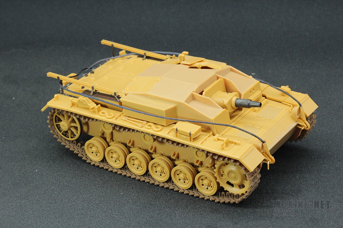[模型网评测]威骏-1/35德国三号突击炮E型(CB35118)-实车简介 - 第17张  | 制作坦克模型记录