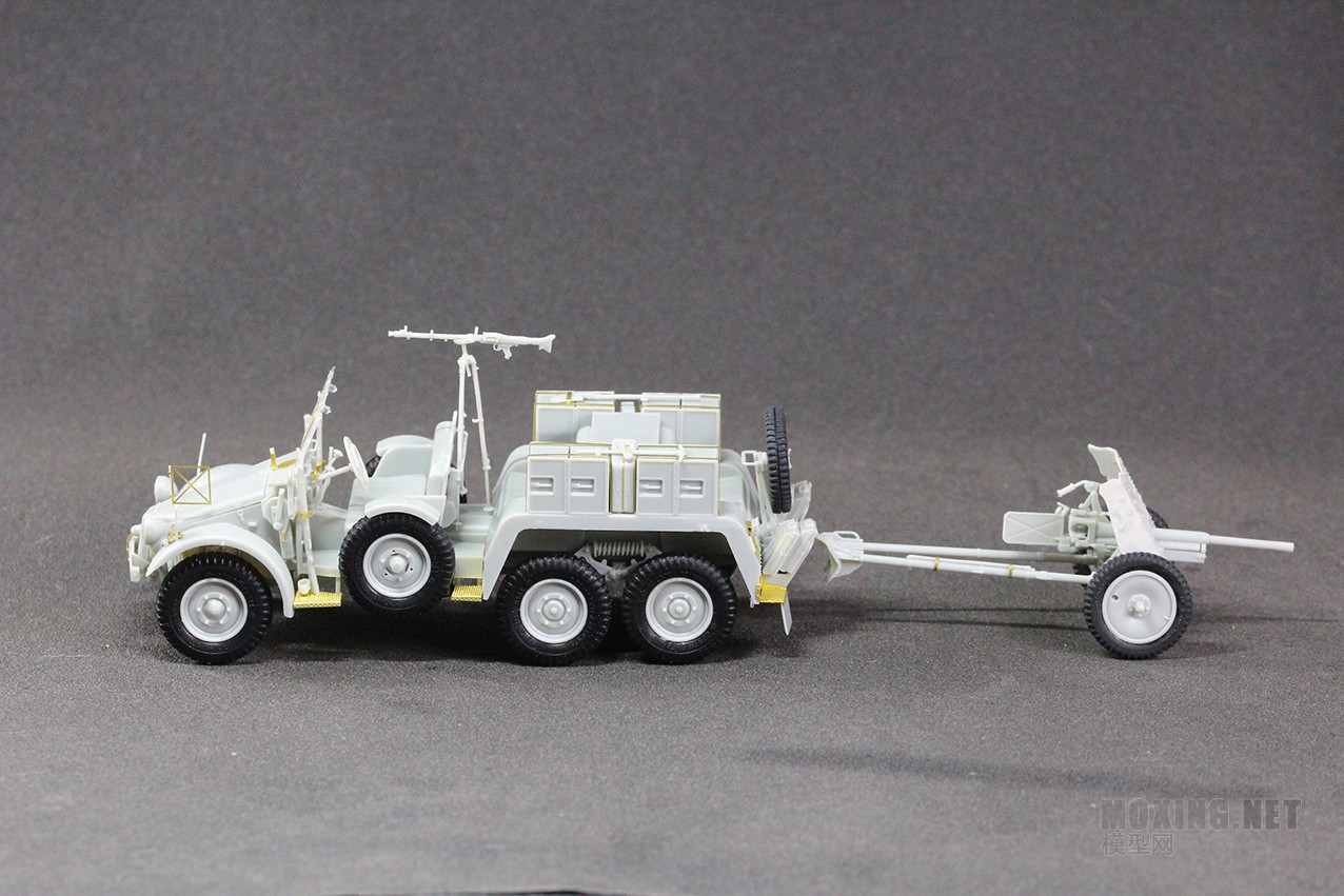 [模型网评测]威骏(CB35138)-1/35克虏伯Kfz.69牵引车(后期型)及Pak36反坦克炮-开盒 - 第2张  | 制作坦克模型记录