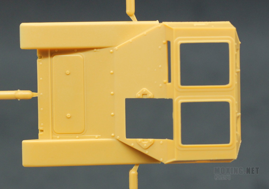 [模型网评测]威骏-1/35 意大利L35/c超轻型坦克搭载20毫米反坦克枪(CB35049)-开盒 - 第3张  | 制作坦克模型记录