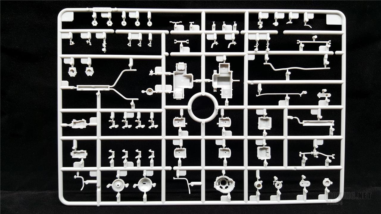 [模型网评测]威骏(CB35133)-1/35克虏伯Kfz.69牵引车(早期型)与37mm Pak36反坦克炮-简介及开盒 - 第6张  | 制作坦克模型记录