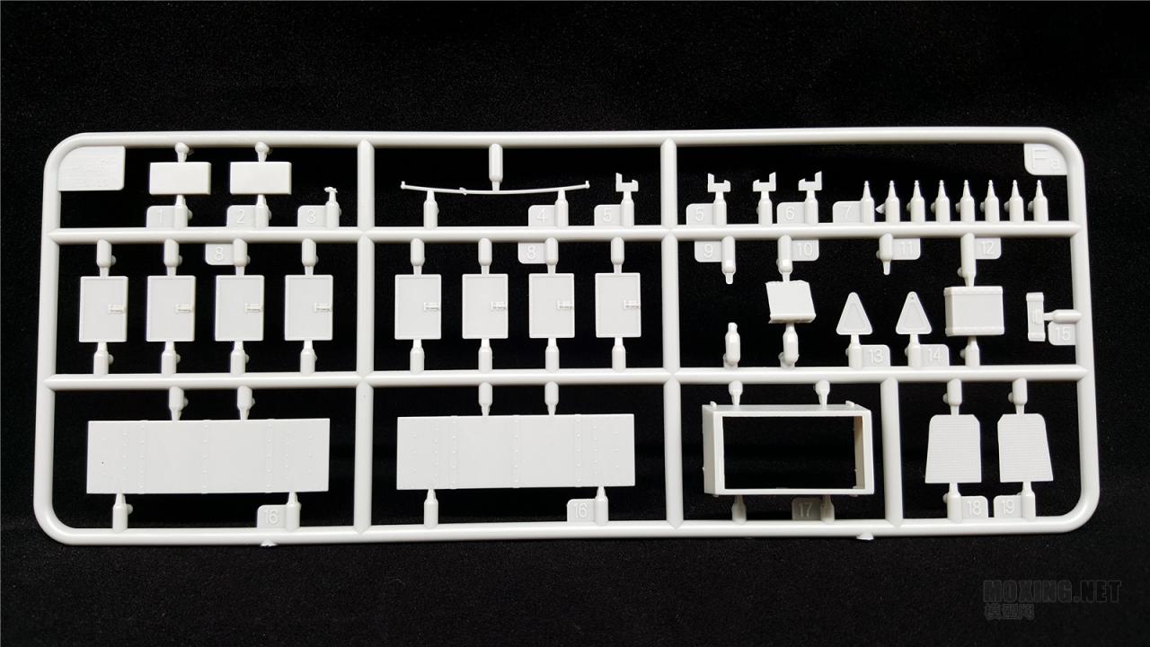 [模型网评测]威骏(CB35133)-1/35克虏伯Kfz.69牵引车(早期型)与37mm Pak36反坦克炮-简介及开盒 - 第13张  | 制作坦克模型记录