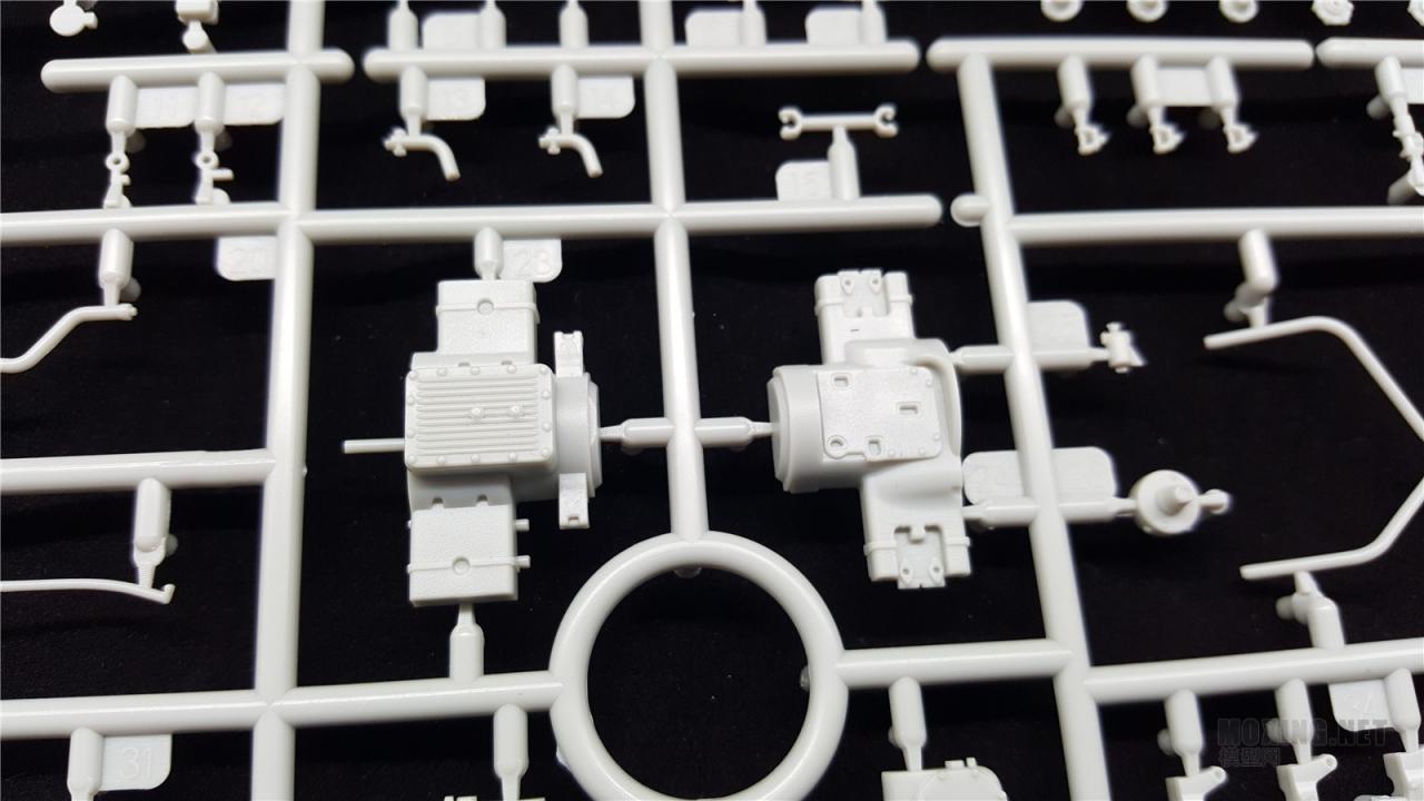 [模型网评测]威骏(CB35133)-1/35克虏伯Kfz.69牵引车(早期型)与37mm Pak36反坦克炮-简介及开盒 - 第6张  | 制作坦克模型记录
