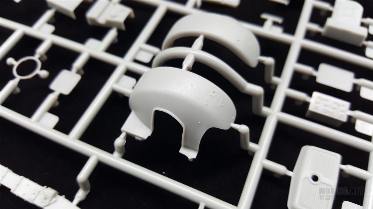 [模型网评测]威骏(CB35133)-1/35克虏伯Kfz.69牵引车(早期型)与37mm Pak36反坦克炮-简介及开盒 - 第10张  | 制作坦克模型记录