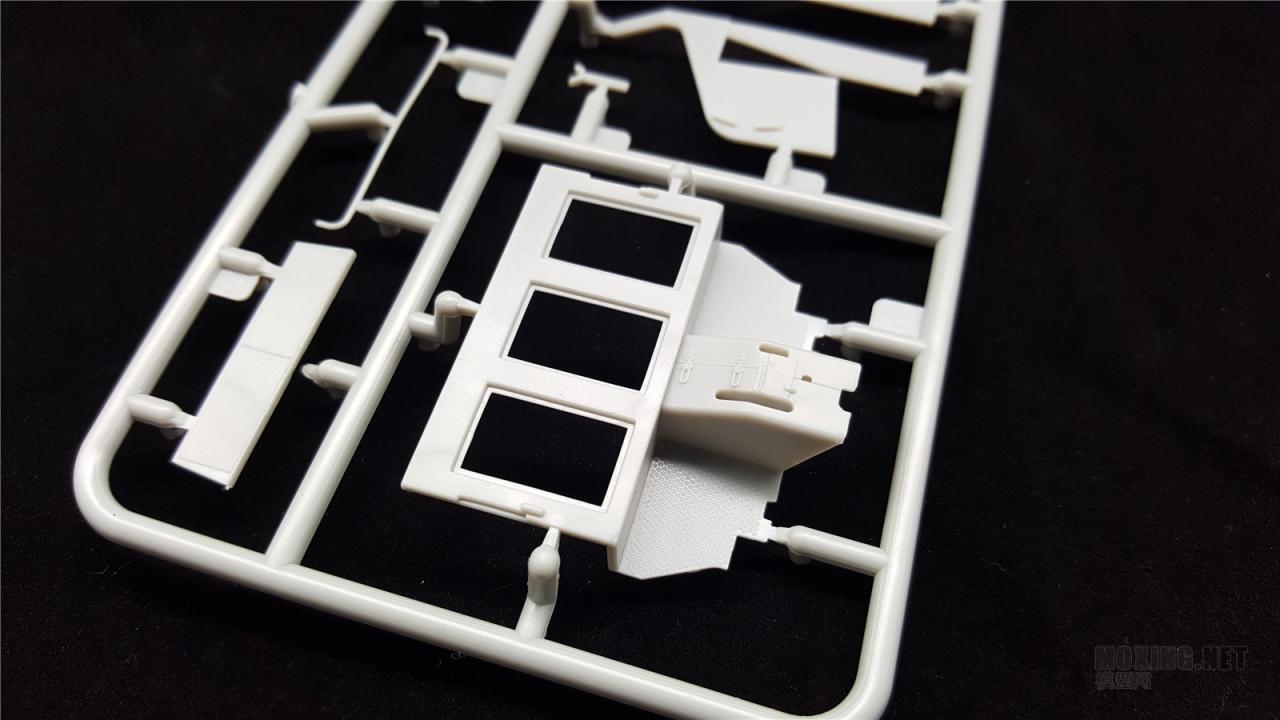 [模型网评测]威骏(CB35133)-1/35克虏伯Kfz.69牵引车(早期型)与37mm Pak36反坦克炮-简介及开盒 - 第12张  | 制作坦克模型记录