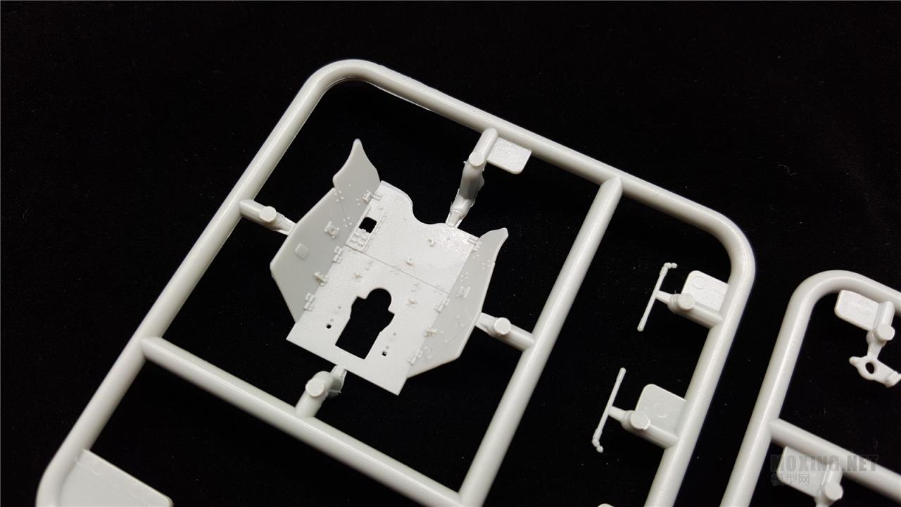 [模型网评测]威骏(CB35133)-1/35克虏伯Kfz.69牵引车(早期型)与37mm Pak36反坦克炮-简介及开盒 - 第19张  | 制作坦克模型记录