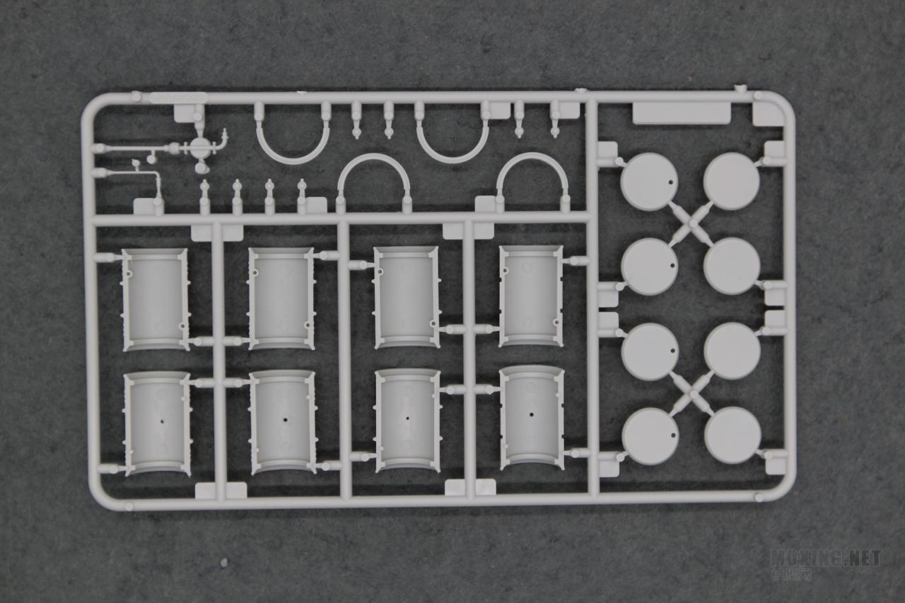 [模型网评测]威骏(AB3575)-1/35二战德军200L油桶 - 第4张  | 制作坦克模型记录