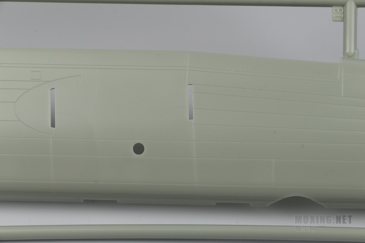 [模型网评测]威望-1/72英国哈利法克斯B MK.III轰炸机(04936)-实机简介 - 第6张  | 制作坦克模型记录