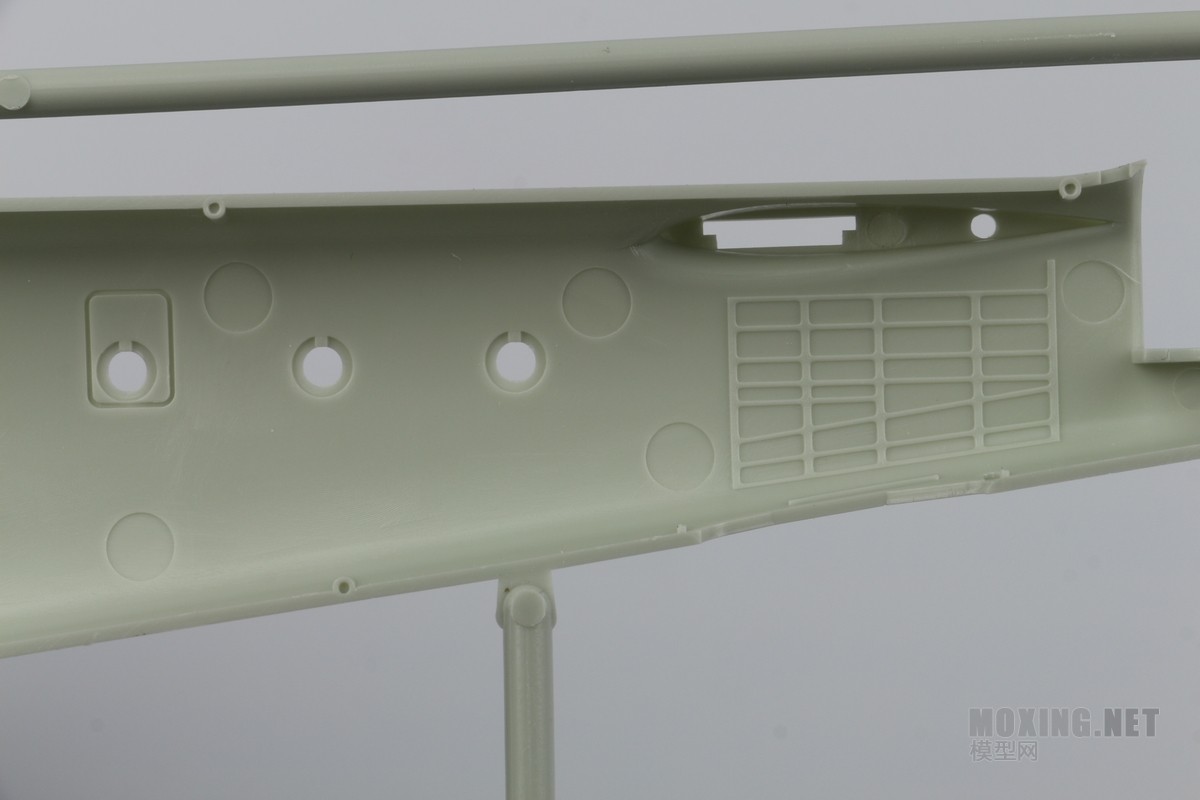 [模型网评测]威望-1/72英国哈利法克斯B MK.III轰炸机(04936)-实机简介 - 第10张  | 制作坦克模型记录