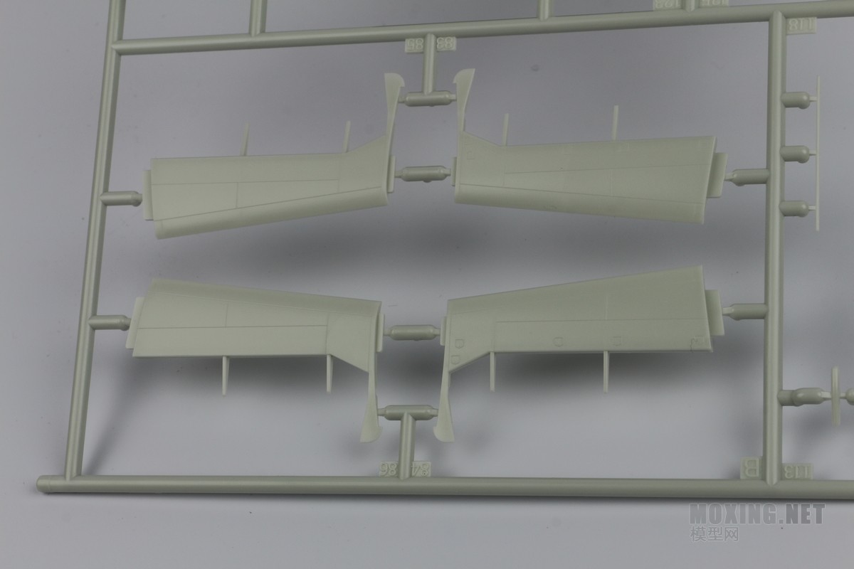 [模型网评测]威望-1/72英国哈利法克斯B MK.III轰炸机(04936)-实机简介 - 第13张  | 制作坦克模型记录