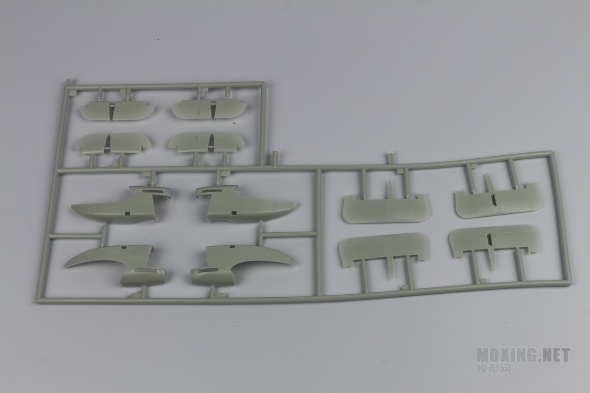[模型网评测]威望-1/72英国哈利法克斯B MK.III轰炸机(04936)-实机简介 - 第23张  | 制作坦克模型记录